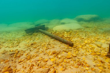 Superior Gölü 'ndeki eski ahşap buharlı gemi enkazı.