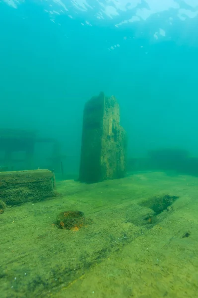 The deck of the Bermuda shipwreck in the Alger Underwater Preserve in Lake Superior — Stock Photo, Image