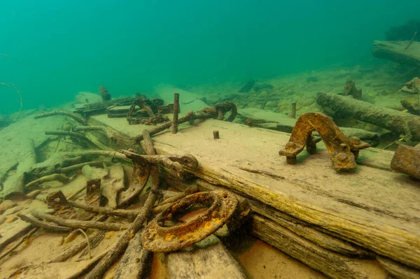 Herman Hettler 'ın Alger Sualtı Enkazı. Sualtı Koruma Alanı.
