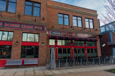 Rosemont, IL - 23 Nisan 2022: Beş Gül İrlanda Pub.