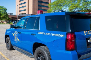 Dimondale MI - 4 Haziran 2022: Michigan Eyaleti Ticari Araç Uygulama Devriye aracı. Yüksek kalite fotoğraf