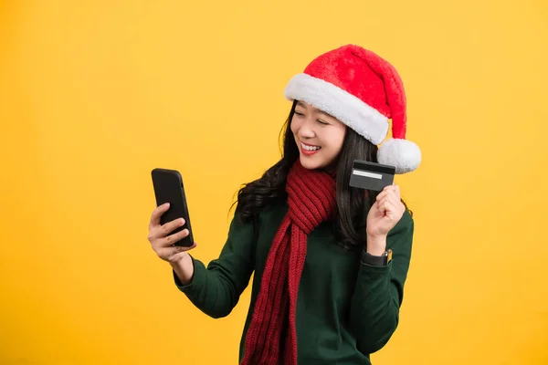 Natal Vendas Ano Novo Menina Sorridente Atraente Chapéu Papai Noel — Fotografia de Stock