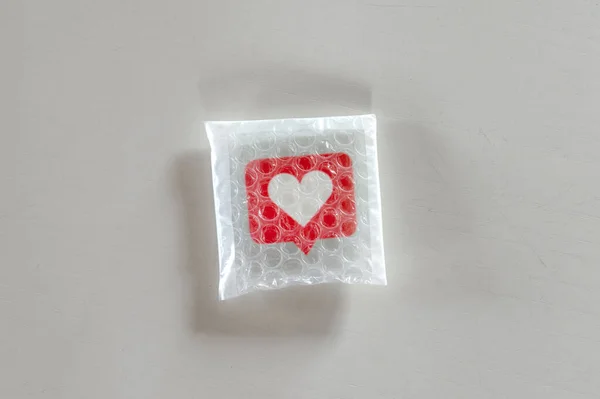 Kabarcık ambalajlı simge gibi sosyal paketleme