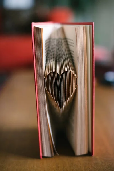 Heart shape on the book — Stock Photo, Image