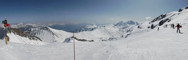 Der Rocher Yret Ist Ein Gipfel Den Hautes Alpes Und — Stockfoto