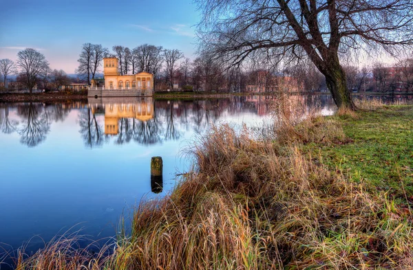 Holguin pond of Peterhof — Stockfoto