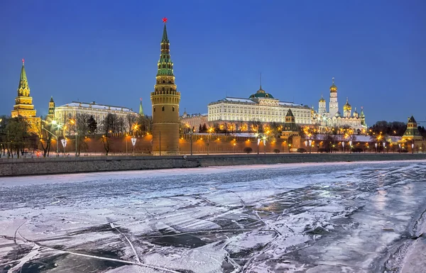 Terraplén del Kremlin — Foto de Stock