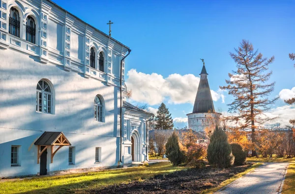 Refectorio Epifanía Iglesia Del Monasterio Joseph Volotsky Teryaevo Otoño —  Fotos de Stock