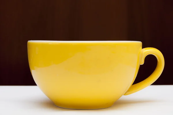 Yellow cup — Stock Photo, Image