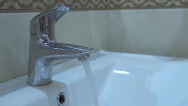Water Running Sink Open Faucet Focus Water Jet — Stockvideo