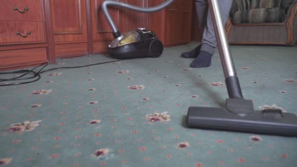 Man Cleaning House Vacuuming Carpet Only His Legs Vacuum Cleaner — Stockvideo