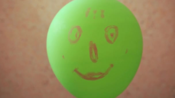 Funny Green Head Made Balloon Looks Camera Joke Funny Face — стоковое видео