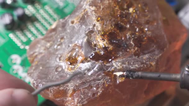 Use Rosin Soldering Melt Tin Heated Soldering Iron Close Shallow — Stockvideo