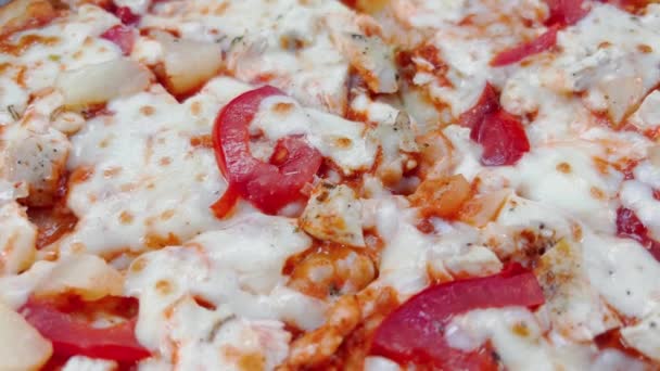 Suprafața Unei Pizza Brânză Topită Roșii — Videoclip de stoc