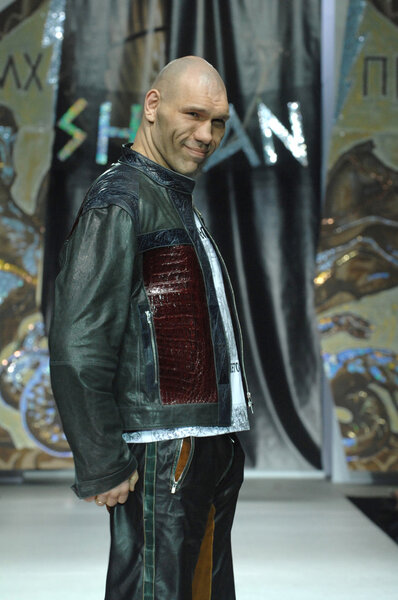 Nikolai Valuev at the fashion show fashion designer Ilya Shiyan