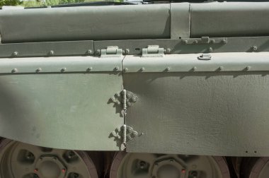 ALABINO, MOSCOW Bölgesi, RUSSIA - 25 Haziran 2019: Yeni Rus T-90A ana tankının bir kısmı, Alabino eğitim sahası, Uluslararası Askeri Forum Ordusu