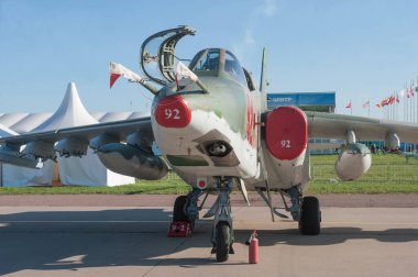 Zhukovsky, RUSSIA - 28 Ağustos 2019: Rus ve Sovyet zırhlı ses altı askeri saldırı uçağı Sukhoi Su-25SM3 