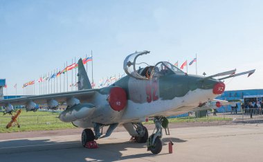 Zhukovsky, RUSSIA - 28 Ağustos 2019: Rus ve Sovyet zırhlı ses altı askeri saldırı uçağı Sukhoi Su-25SM3 