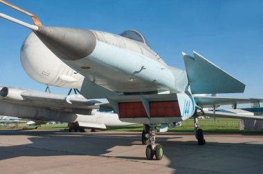 Zhukovsky, RUSSIA - 28 Ağustos 2019: Beşinci nesil avcı uçağının Sovyet ve Rus deneysel uçak prototipi. Uluslararası havaalanı MAKS-2019 'daki MiG-1.44 MFI Flatpack