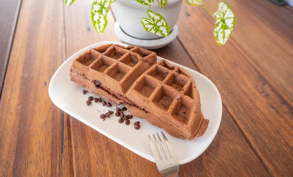 Fresh Chocolate Waffles Chocolate Chip White Plate Wooden Table Cafe — Stock Photo, Image