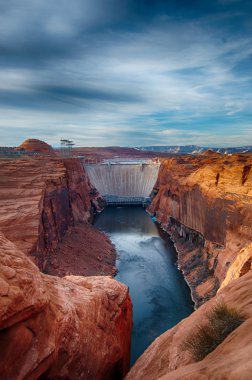 sayfa, arizona bulunan glen canyon Barajı.