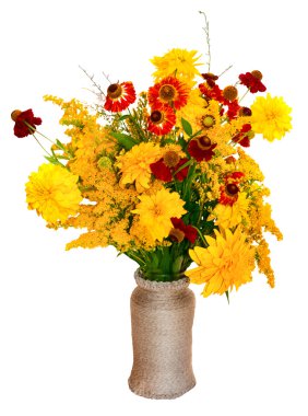 Beyaz arka plan üzerinde izole sarı çiçek buketi