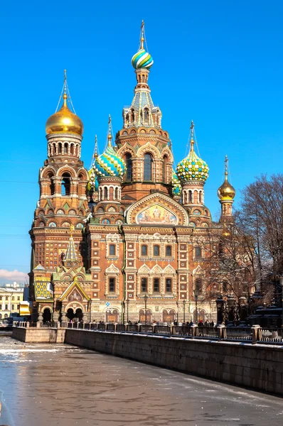 Kirche des Erlösers auf Blut, st petersburg, Russland — Stockfoto