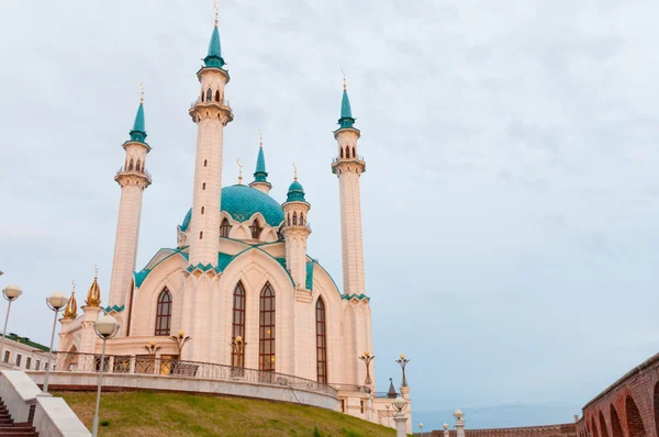 清真寺"库尔谢里夫"在喀山克里姆林宫、 鞑靼斯坦、 俄罗斯 — 图库照片