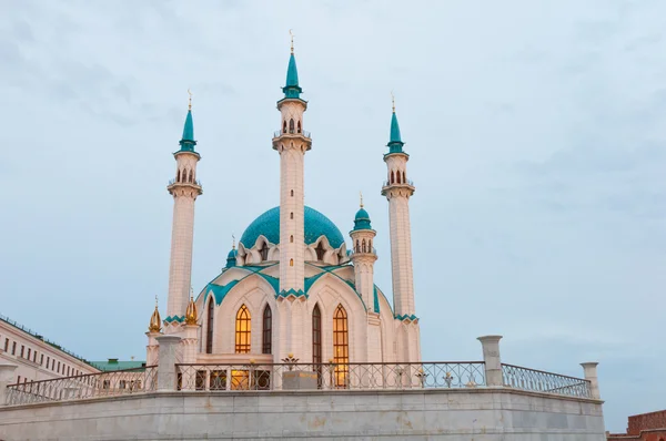 Moschea "Kul Sharif" nel Cremlino di Kazan, Tatarstan, Russia — Foto Stock