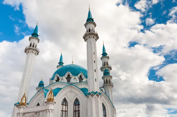 De kul sharif moskee in het kremlin van kazan, tatarstan, Rusland — Stockfoto