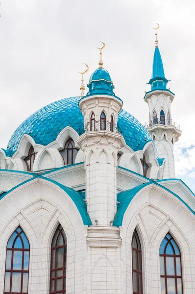 De kul sharif moskee in het kremlin van kazan, tatarstan, Rusland — Stockfoto