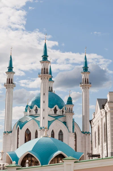La moschea Kul Sharif nel Cremlino di Kazan, Tatarstan, Russia — Foto Stock