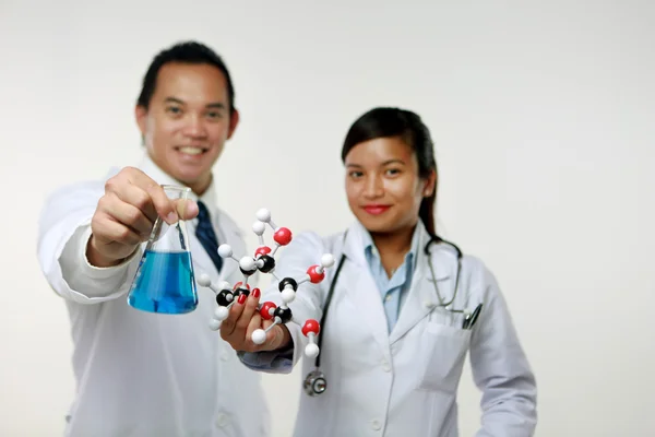 两个化学家 — 图库照片