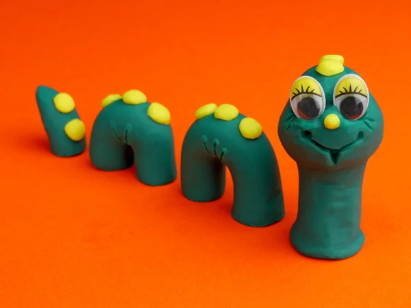 Emotion plasticine ver vert, ver pour enfants Non. 01 01 — Photo