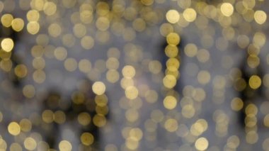 insan siluetleri geçen bayram ışık kızdırma bokeh