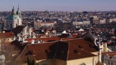 Cityscape Prag. Prag Kalesi görüntüleyin. Panorama