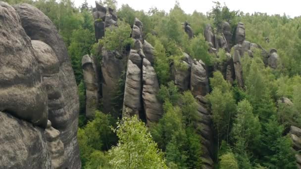 Valle rocoso Adrspach — Vídeos de Stock
