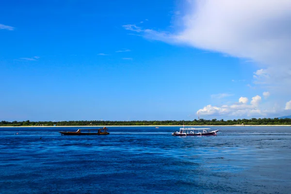 Hermoso mar de Gili Indonesia . —  Fotos de Stock