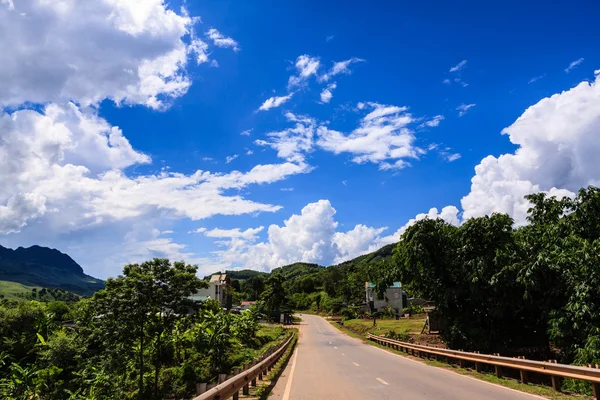 Paisaje montañoso —  Fotos de Stock