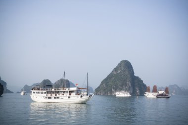 halong bay teknede turizm