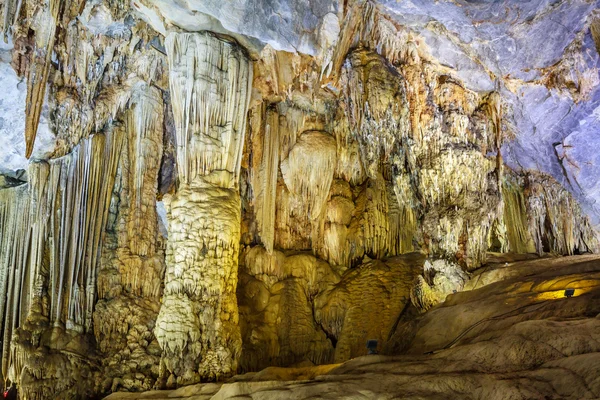 天堂的洞穴 — 图库照片