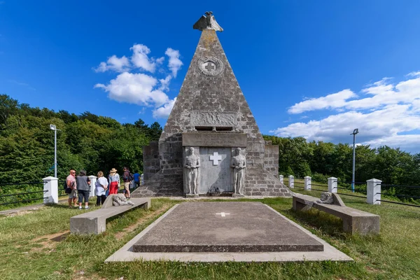 Loznica Serbia Lipca 2022 Ossuarium Pamięci Gucewie Którym Początku Wojny — Zdjęcie stockowe