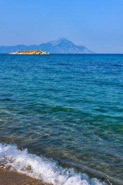 Yunanistan 'ın Halkidiki yarımadasında Sithonia' daki Kriaritsi Plajı