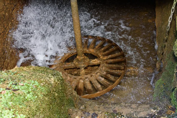 Turbine Roue Hydraulique Moulin Eau Meulage Tournage Production Énergie — Photo