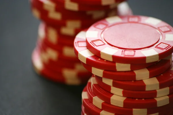 Röd kasinomarker — Stockfoto