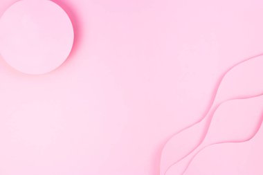 Kağıt ustası tasarımı sanat, güneş ve dalgalar. Pembe arkaplandaki ses düzeyi podyumu, metin için alanı kopyala.
