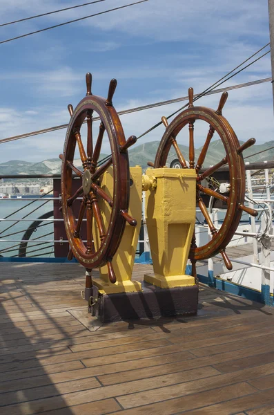 Het wiel van het schip — Stockfoto