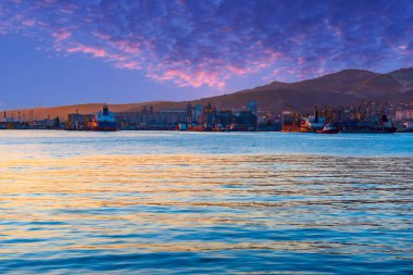 Novorossiysk Limanı manzaralı deniz manzaralı