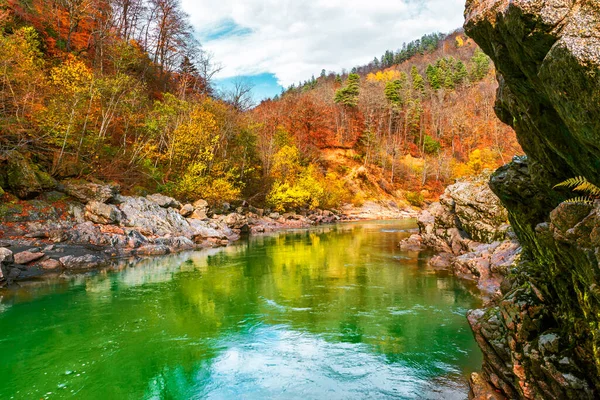 Slavná Horská Řeka Belaya Ruské Adygee Kamenné Žulové Břehy Úpatí — Stock fotografie