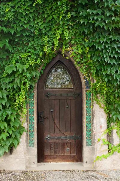 eski ahşap kapı